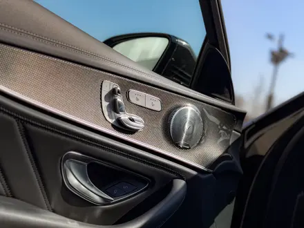 Mercedes-Benz E 53 AMG 2022 года за 39 000 000 тг. в Алматы – фото 14