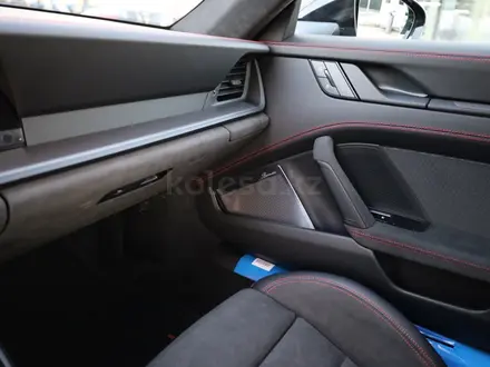 Porsche 911 Carrera GTS 2026 года за 153 244 200 тг. в Алматы – фото 7