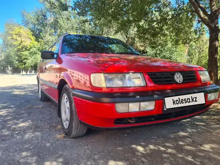 Volkswagen Passat 1994 года за 2 550 000 тг. в Туркестан – фото 9