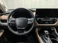 Toyota Grand Highlander 2023 годаfor31 400 000 тг. в Алматы – фото 9