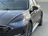 Hyundai Sonata 2021 года за 12 900 000 тг. в Кокшетау – фото 2