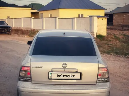 Volkswagen Passat 1998 года за 800 000 тг. в Шымкент – фото 3