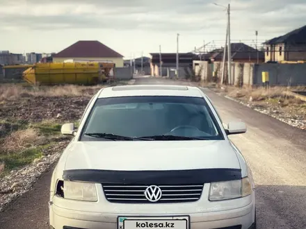 Volkswagen Passat 1998 года за 800 000 тг. в Шымкент – фото 6