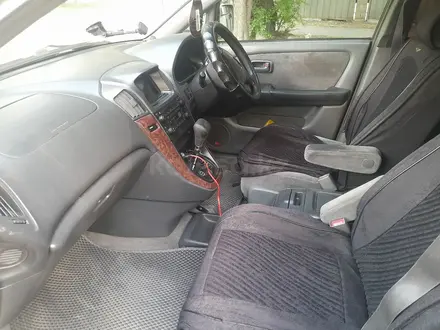 Toyota Harrier 1998 года за 3 750 000 тг. в Алматы – фото 11