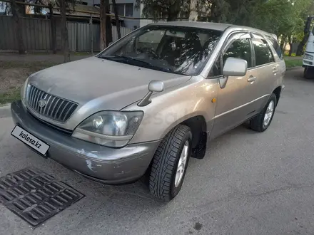 Toyota Harrier 1998 года за 3 750 000 тг. в Алматы – фото 3