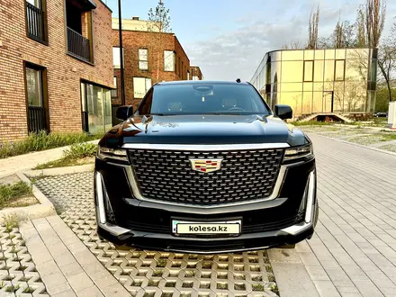 Cadillac Escalade 2022 года за 58 500 000 тг. в Алматы – фото 3