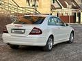 Mercedes-Benz CLK 320 2003 годаfor3 800 000 тг. в Актау – фото 4