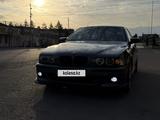 BMW 528 1999 года за 4 500 000 тг. в Алматы – фото 2