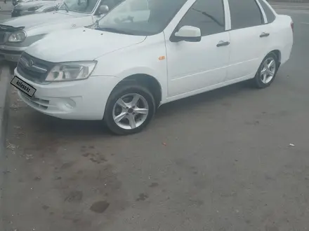 ВАЗ (Lada) Granta 2190 2013 года за 2 500 000 тг. в Павлодар – фото 4