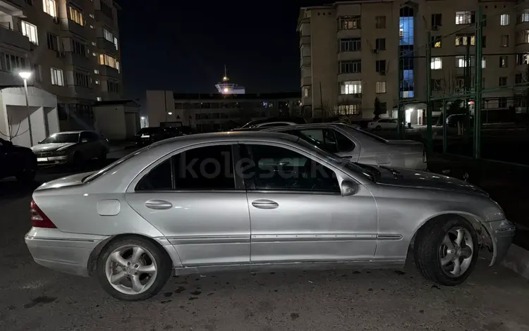Mercedes-Benz C 320 2000 года за 850 000 тг. в Алматы