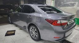 Lexus ES 300h 2015 годаүшін13 500 000 тг. в Астана – фото 4