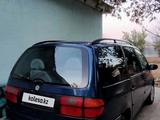 Volkswagen Sharan 1995 года за 1 500 000 тг. в Сарыкемер – фото 3