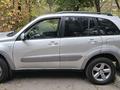 Toyota RAV4 2005 годаfor6 600 000 тг. в Алматы – фото 4