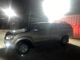 Toyota Hilux 2010 года за 9 900 000 тг. в Усть-Каменогорск – фото 3