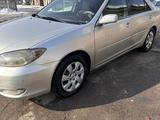 Toyota Camry 2002 годаfor4 700 000 тг. в Алматы – фото 2