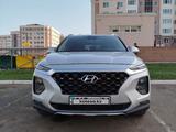 Hyundai Santa Fe 2019 года за 13 000 000 тг. в Астана – фото 2