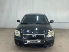 Toyota Avensis, 2005