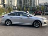 Hyundai Sonata 2019 годаүшін10 500 000 тг. в Алматы – фото 5