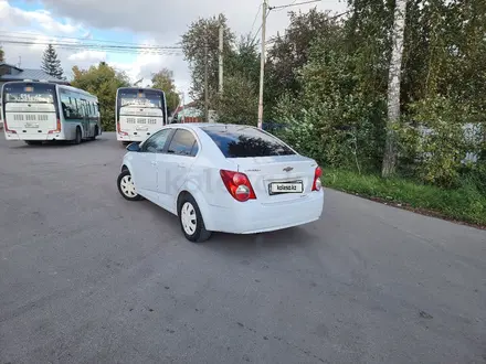 Chevrolet Aveo 2013 года за 3 400 000 тг. в Петропавловск – фото 10
