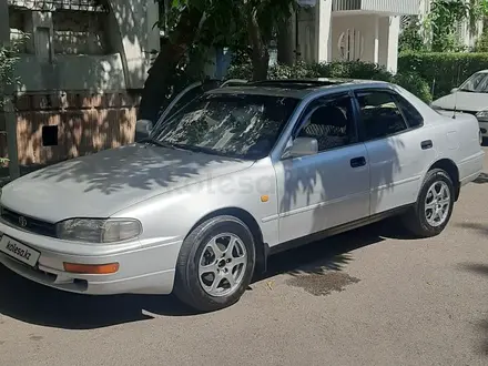 Toyota Camry 1993 года за 2 800 000 тг. в Алматы – фото 4