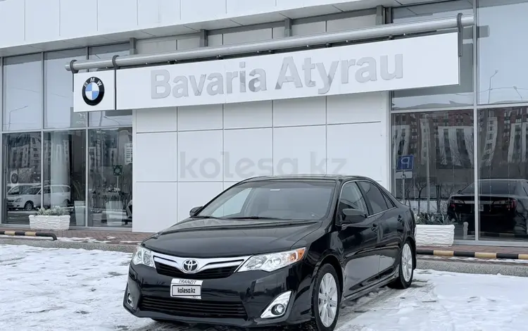 Toyota Camry 2013 года за 5 500 000 тг. в Атырау