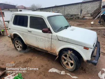 ВАЗ (Lada) Lada 2121 2001 года за 900 000 тг. в Шардара