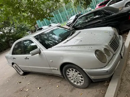 Mercedes-Benz E 280 1997 года за 3 000 000 тг. в Алматы – фото 14