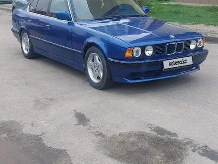 BMW 520 1992 года за 1 200 000 тг. в Алматы – фото 9
