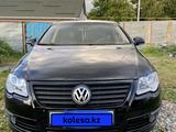 Volkswagen Passat 2007 годаүшін4 300 000 тг. в Алматы