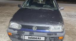 Volkswagen Golf 1993 года за 710 000 тг. в Астана – фото 2