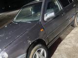 Volkswagen Golf 1993 года за 710 000 тг. в Астана