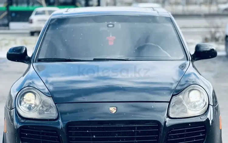 Porsche Cayenne 2004 годаfor6 000 000 тг. в Астана