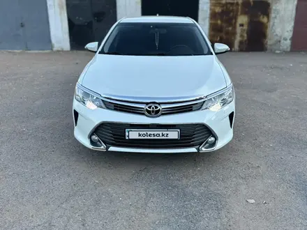 Toyota Camry 2015 года за 13 000 000 тг. в Астана