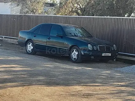 Mercedes-Benz E 230 1996 года за 1 900 000 тг. в Кызылорда – фото 20