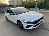 Hyundai Elantra 2023 года за 11 700 000 тг. в Алматы – фото 4