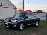 Toyota Highlander 2013 года за 9 000 000 тг. в Уральск