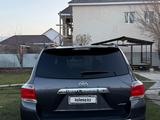 Toyota Highlander 2013 года за 9 000 000 тг. в Уральск – фото 4