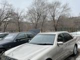 Mercedes-Benz E 240 1999 годаүшін2 500 000 тг. в Караганда – фото 3