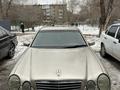 Mercedes-Benz E 240 1999 года за 2 500 000 тг. в Караганда