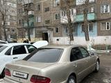Mercedes-Benz E 240 1999 годаүшін2 500 000 тг. в Караганда – фото 4