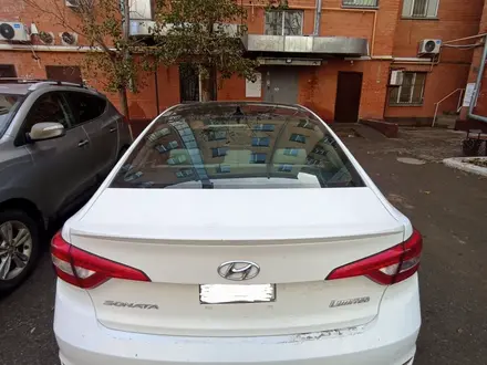 Hyundai Sonata 2015 года за 6 000 000 тг. в Атырау – фото 6
