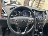 Hyundai Santa Fe 2018 года за 7 800 000 тг. в Актау – фото 2