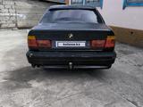BMW 520 1991 года за 650 000 тг. в Уштобе – фото 2