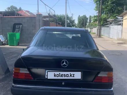 Mercedes-Benz E 230 1991 годаүшін850 000 тг. в Алматы