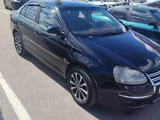 Volkswagen Jetta 2007 годаүшін2 790 000 тг. в Костанай – фото 2