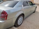 Chrysler 300C 2005 года за 2 000 000 тг. в Актау – фото 2