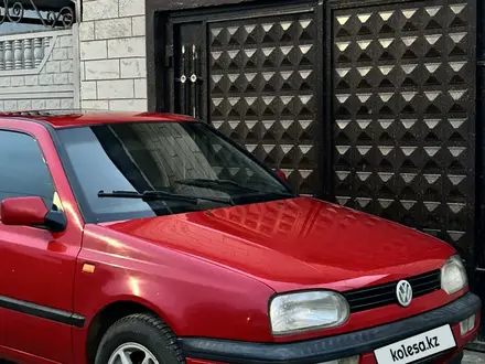 Volkswagen Golf 1993 года за 1 500 000 тг. в Тараз – фото 3