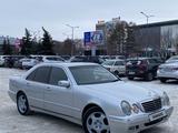 Mercedes-Benz E 320 2001 годаfor5 600 000 тг. в Караганда – фото 3