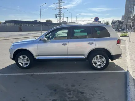 Volkswagen Touareg 2008 года за 8 800 000 тг. в Павлодар – фото 2