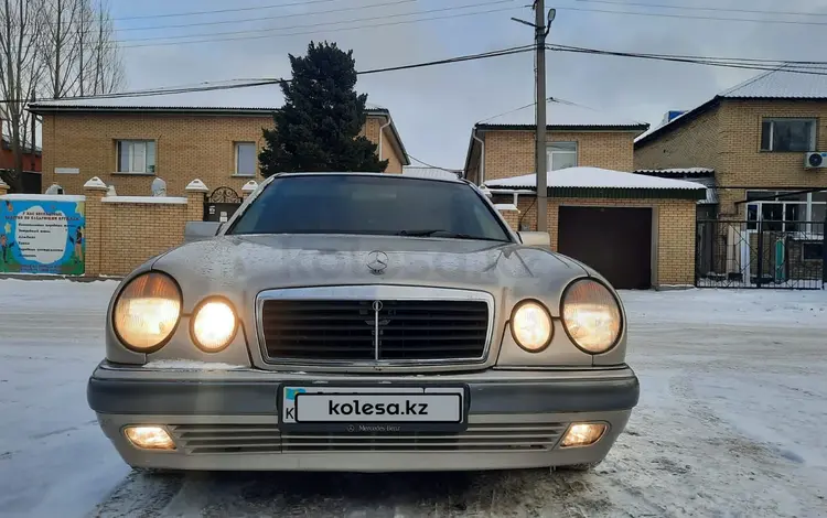 Mercedes-Benz E 240 1998 года за 3 200 000 тг. в Астана